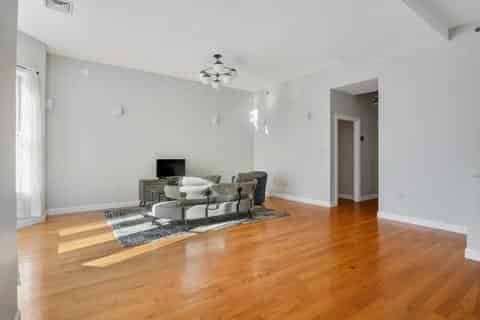 June Homes 02119, Boston image 36