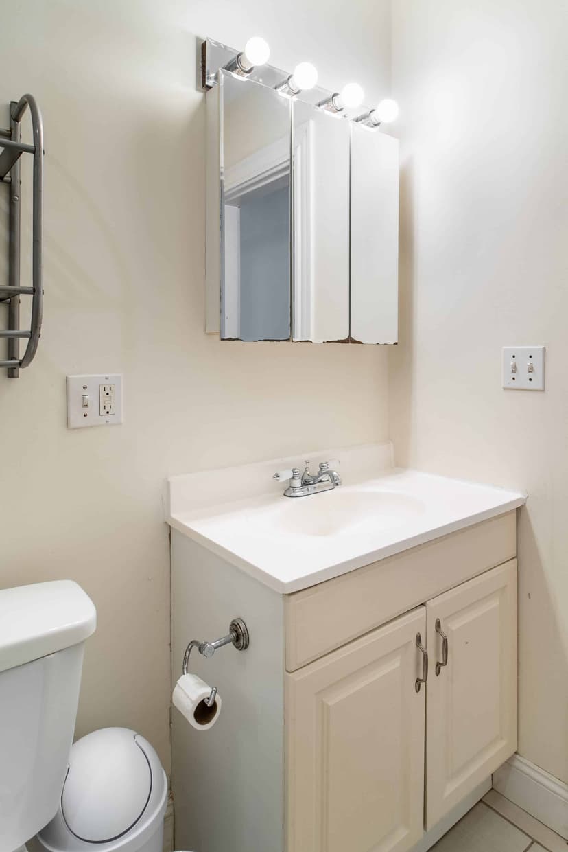 June Homes 02120, Boston image 24