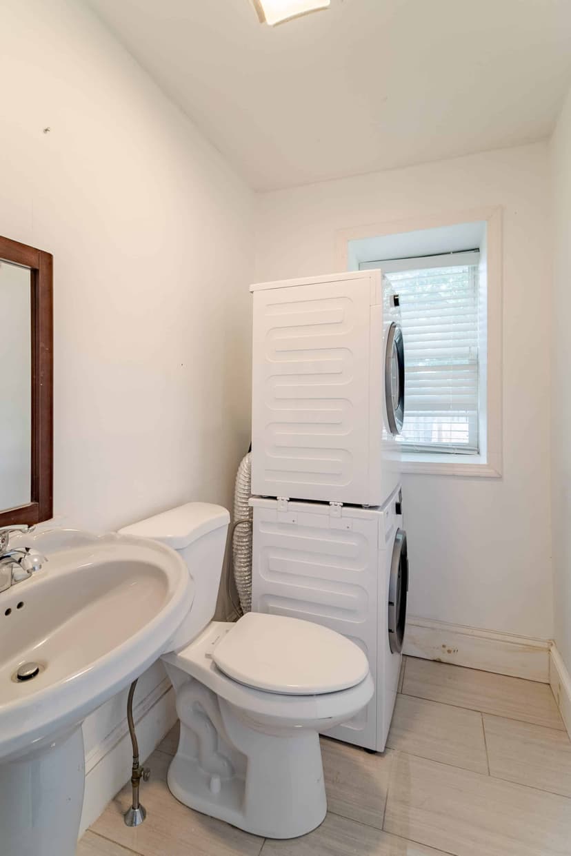 June Homes 02121, Boston image 54