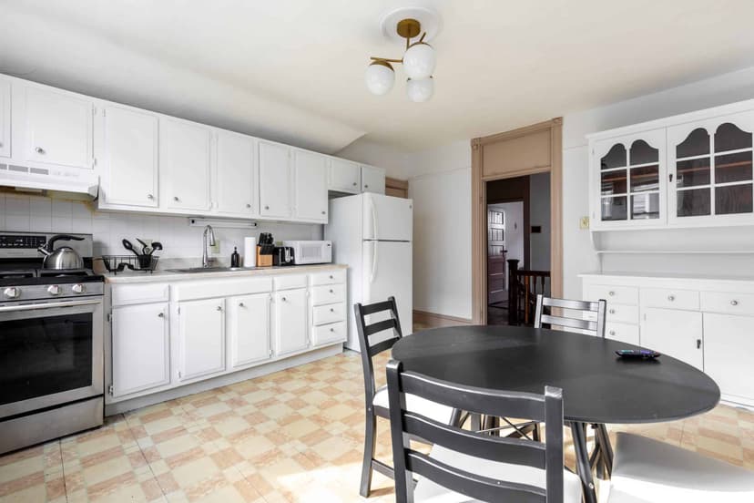 June Homes 02121, Boston image 11