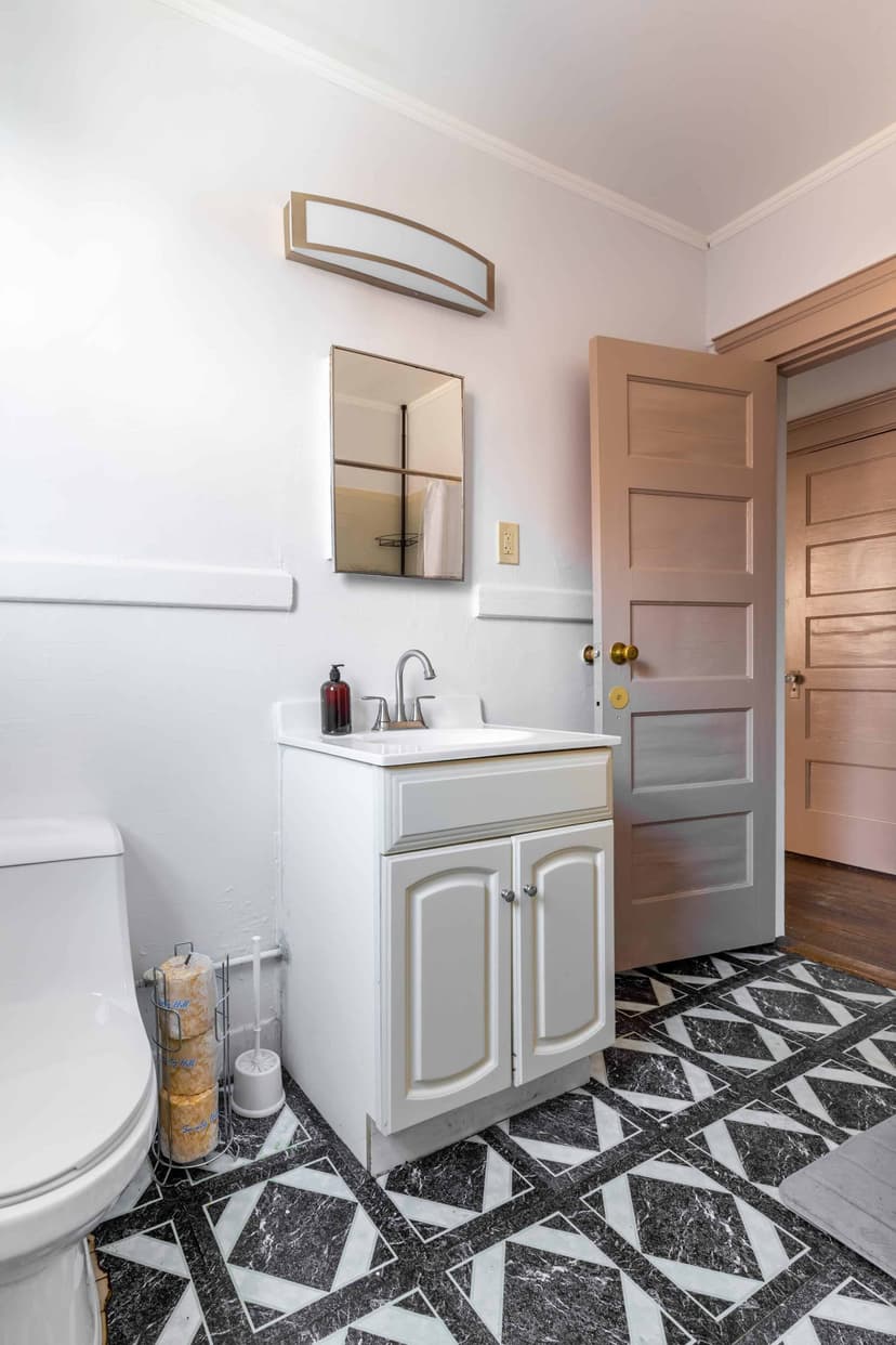 June Homes 02121, Boston view 6