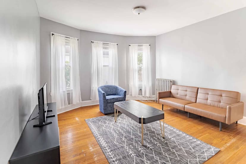 June Homes 02121, Boston image 61