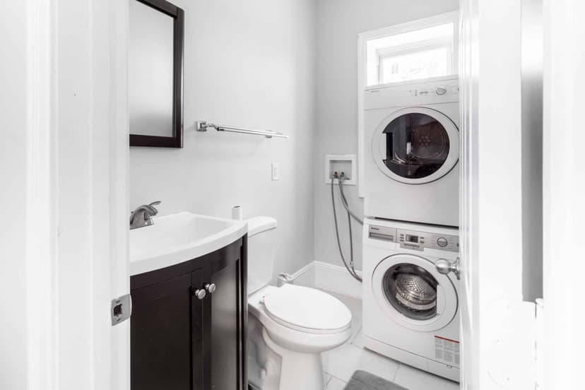 June Homes 02121, Boston image 51