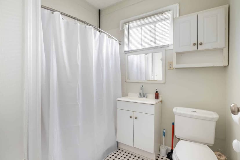 June Homes 02121, Boston image 30