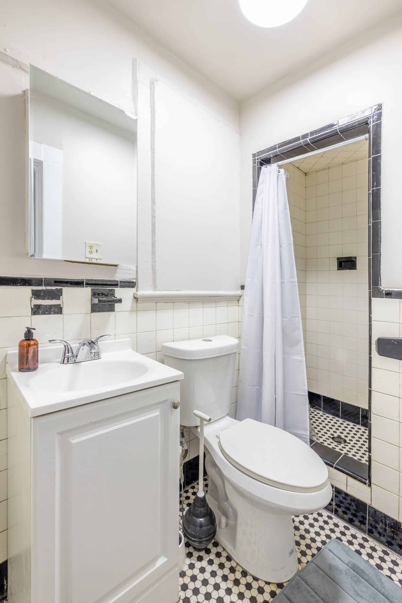 June Homes 02121, Boston image 26