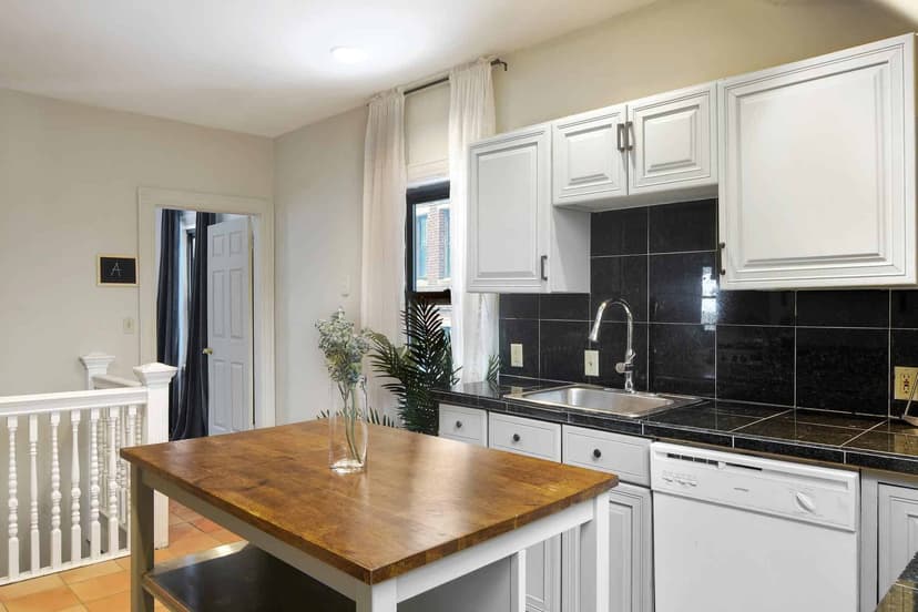 June Homes 02135, Boston image 93