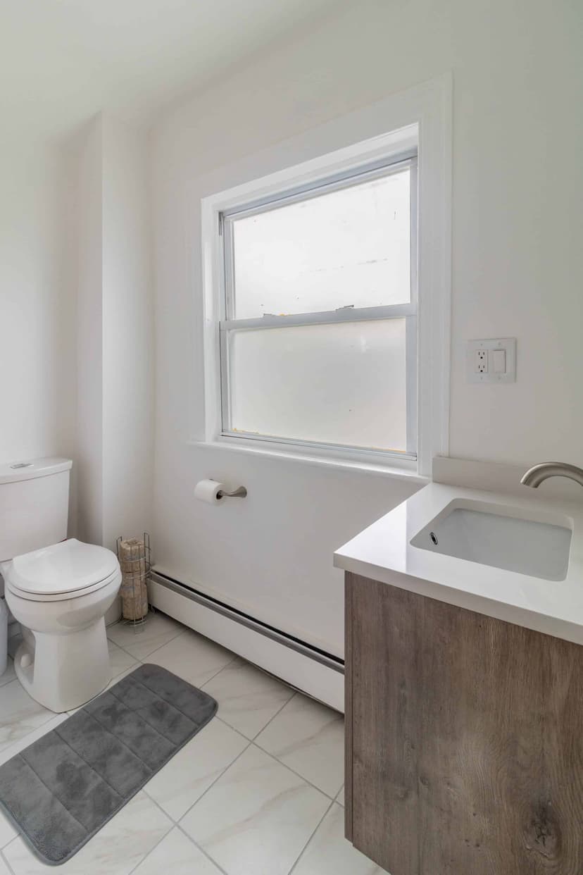 June Homes 02135, Boston image 151