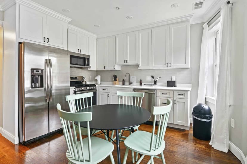 June Homes 02135, Boston image 35