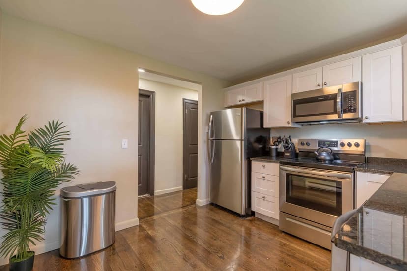 June Homes 02135, Boston image 109