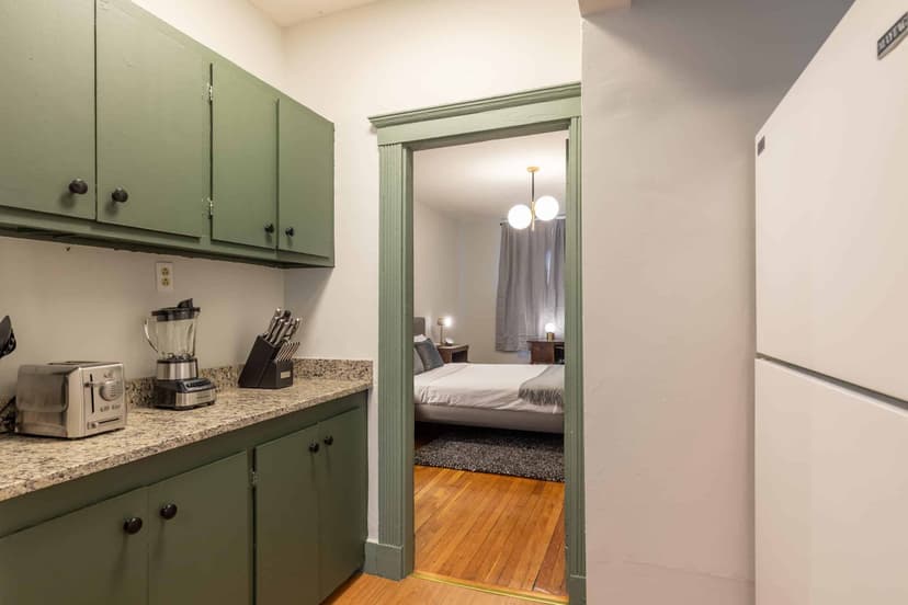 June Homes 02135, Boston image 105
