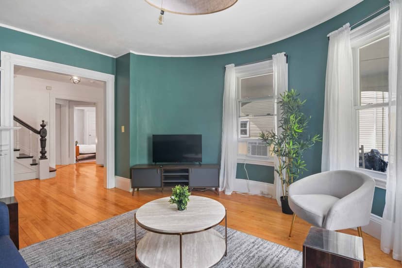 June Homes 02135, Boston image 15