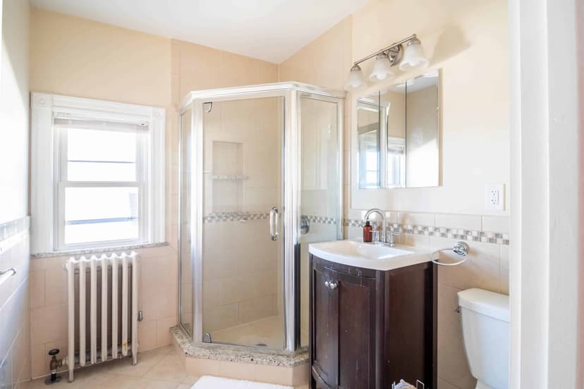 June Homes 02135, Boston image 61
