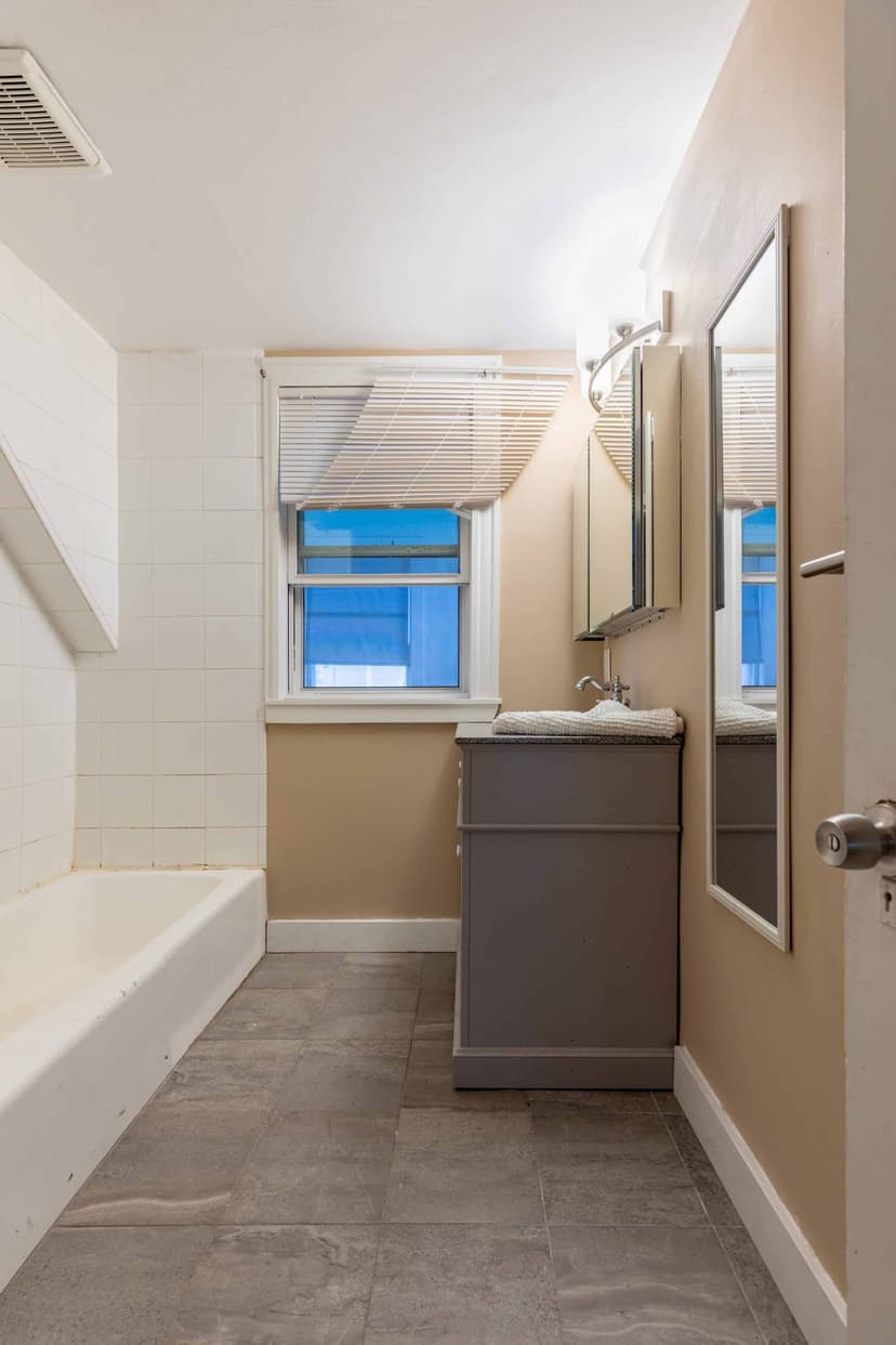 June Homes 02135, Boston image 214