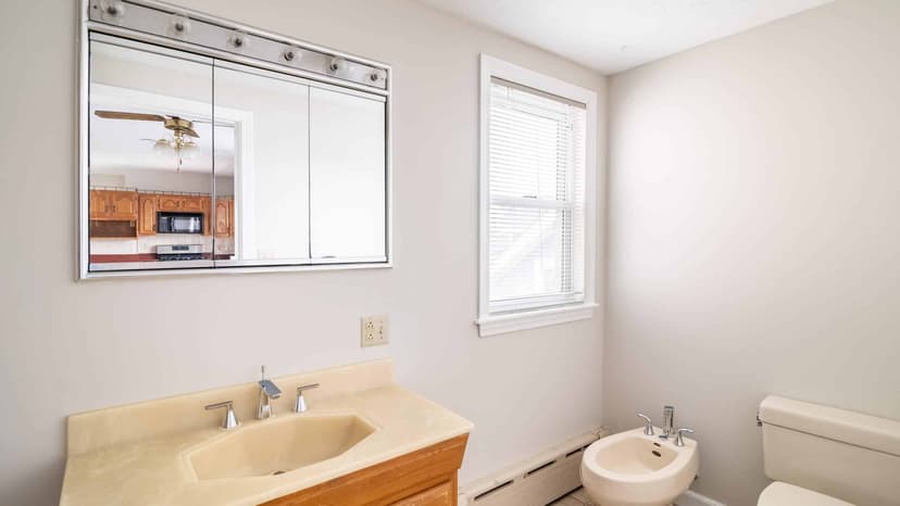 June Homes 02135, Boston image 165