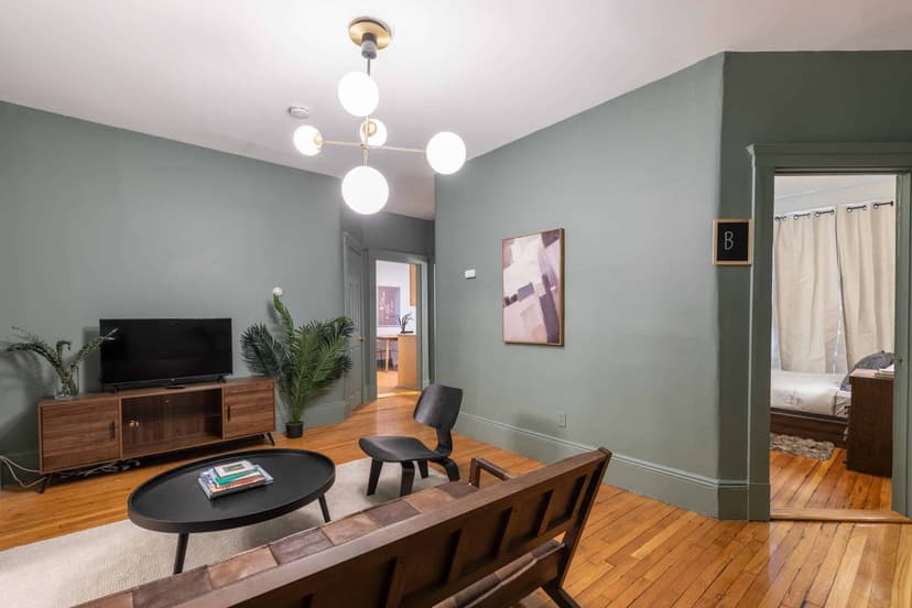 June Homes 02135, Boston image 88