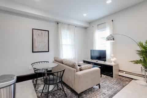 June Homes 02125, Boston image 52