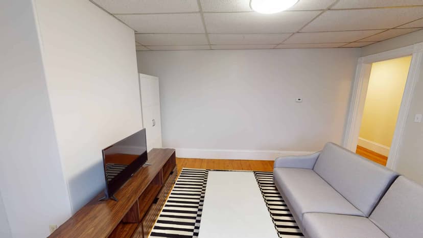 June Homes 02125, Boston image 87