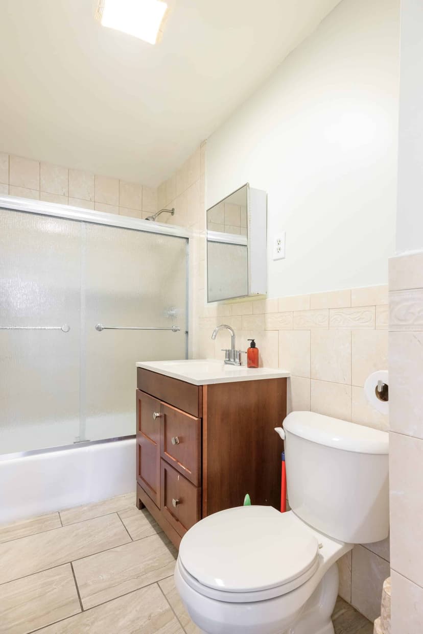 June Homes 02125, Boston image 69