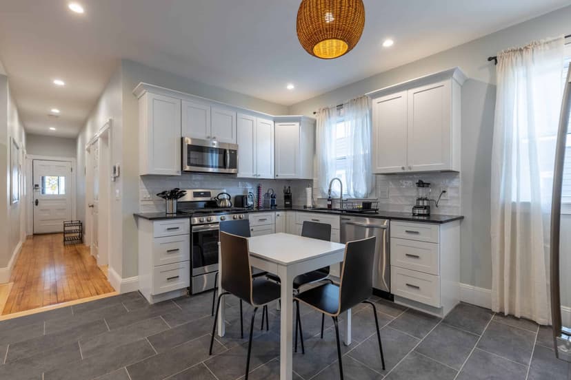 June Homes 02125, Boston image 80