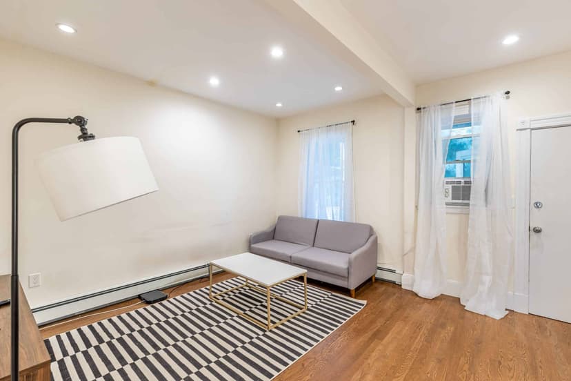 June Homes 02125, Boston image 154