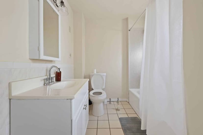 June Homes 02125, Boston image 114