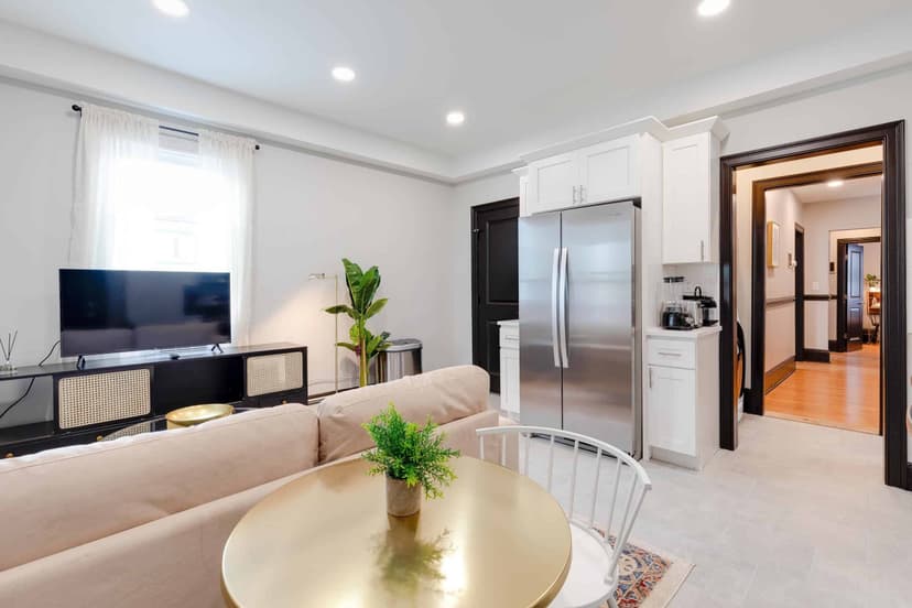 June Homes 02125, Boston image 127