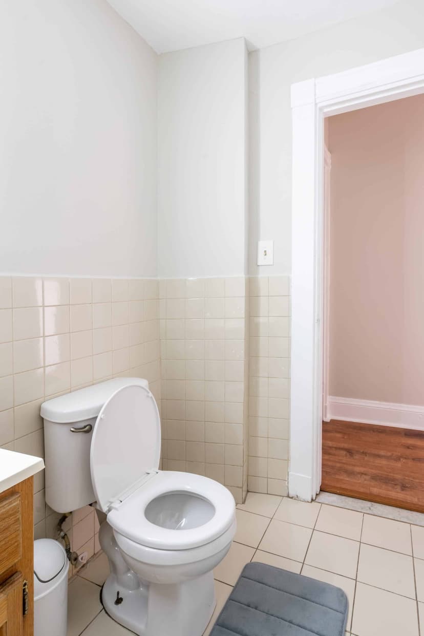 June Homes 02125, Boston image 92