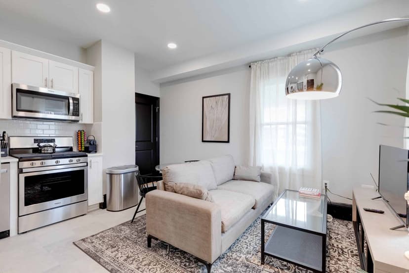 June Homes 02125, Boston image 60