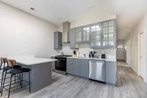 June Homes 02125, Boston view 5