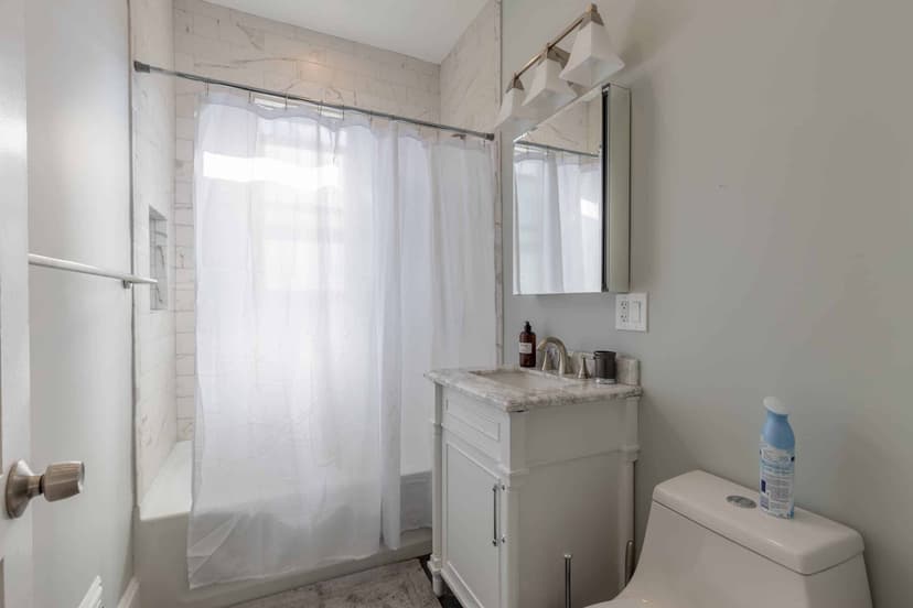 June Homes 02125, Boston image 108