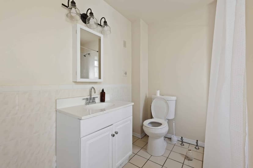 June Homes 02125, Boston image 113