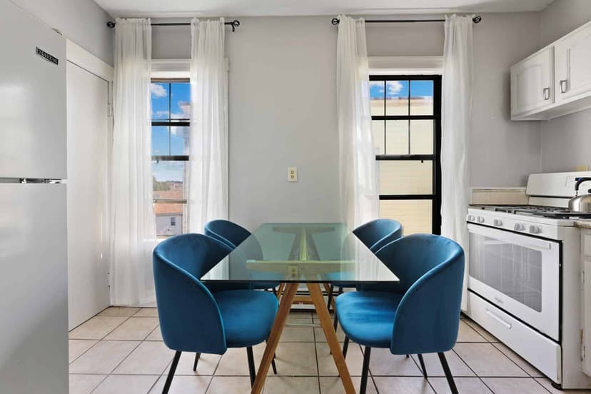 June Homes 02125, Boston image 119