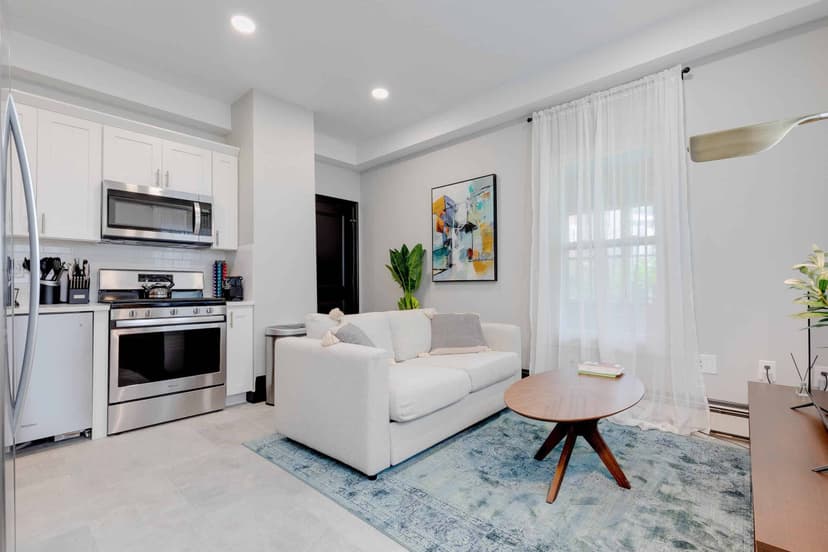 June Homes 02125, Boston image 27