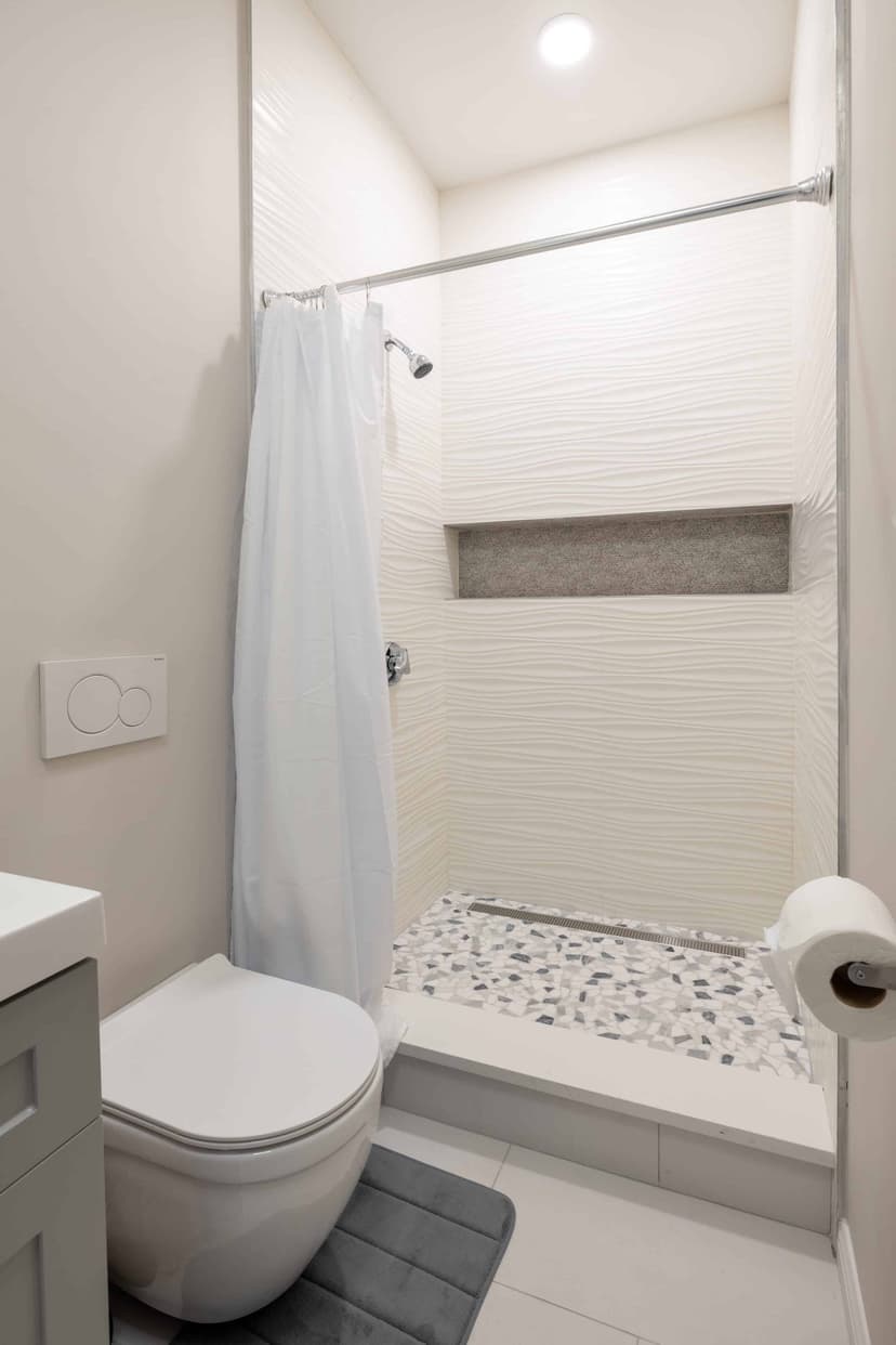 June Homes 02125, Boston image 8