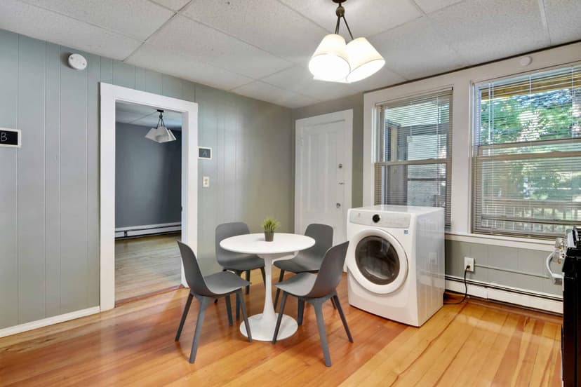 June Homes 02125, Boston image 141