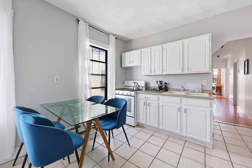 June Homes 02125, Boston image 121