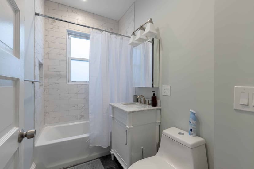 June Homes 02125, Boston image 75