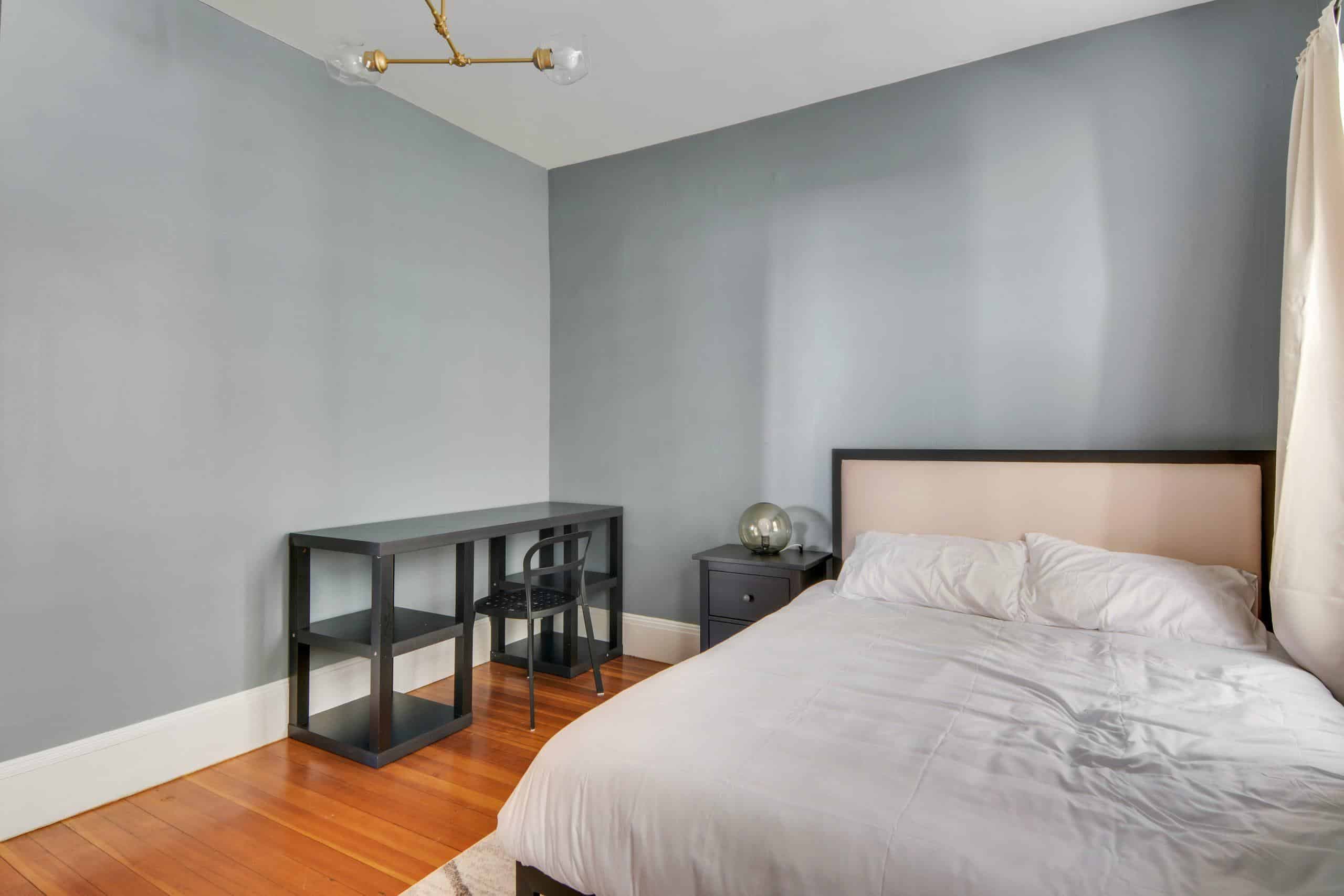 #745D : Polish Triangle