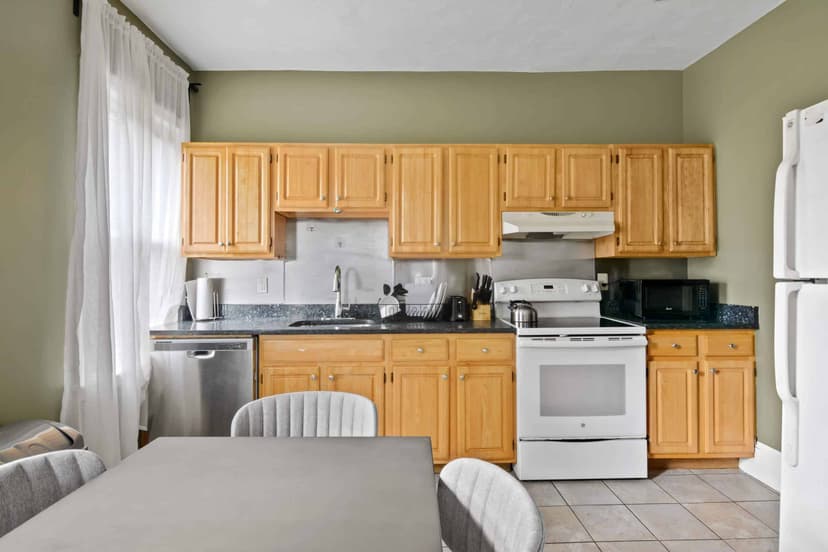 June Homes 02134, Boston image 385