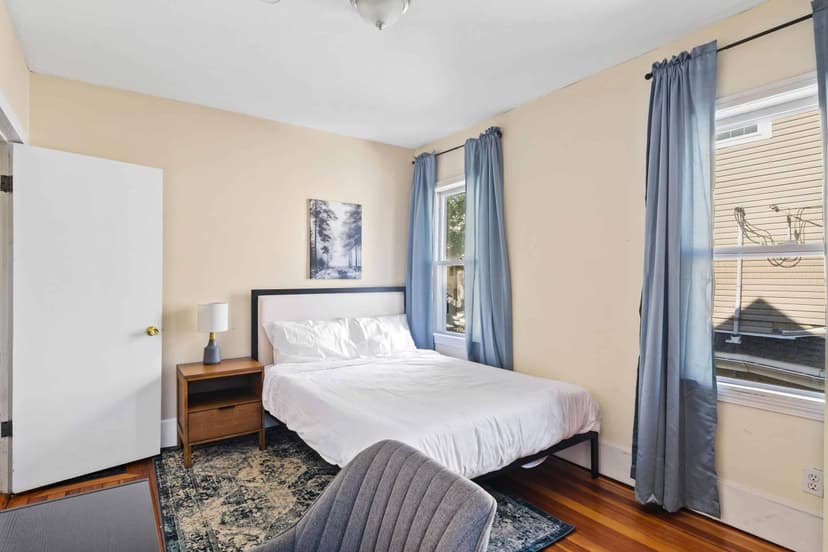 June Homes 02134, Boston image 19