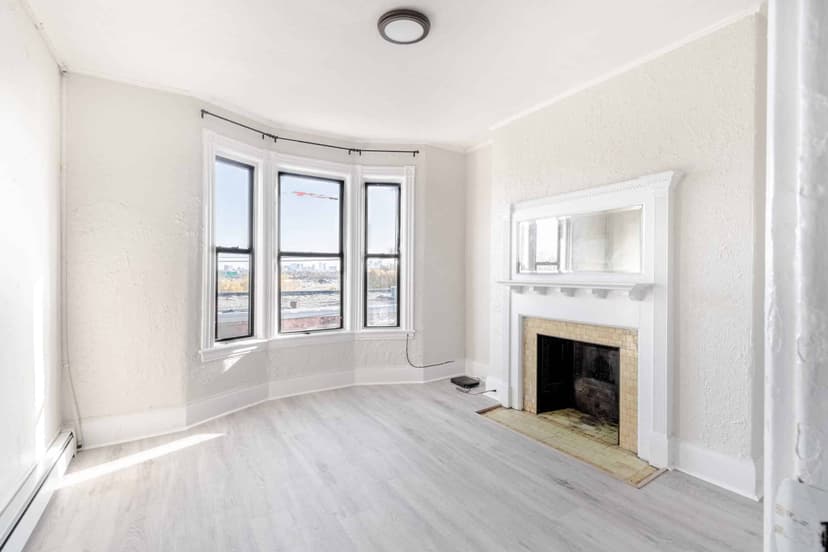 June Homes 02134, Boston image 68