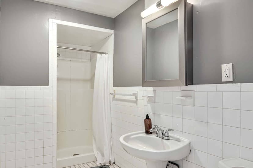 June Homes 02134, Boston image 96