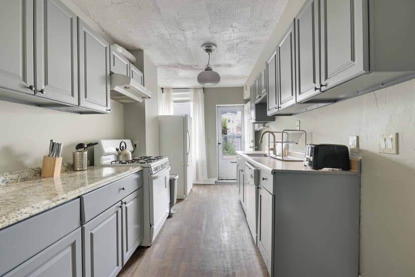 June Homes 02134, Boston image 575