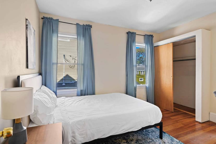 June Homes 02134, Boston image 17