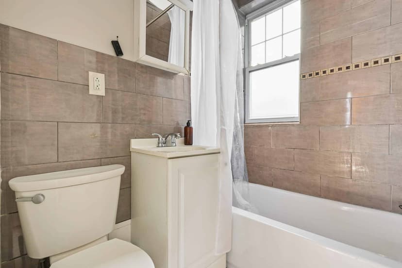 June Homes 02134, Boston image 305