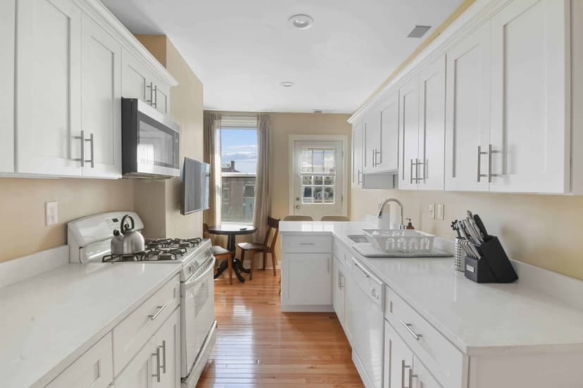 June Homes 02134, Boston image 416