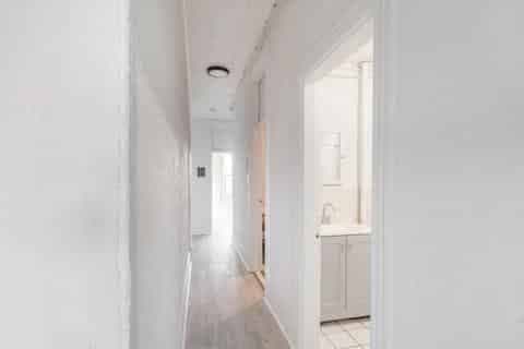 June Homes 02134, Boston image 58