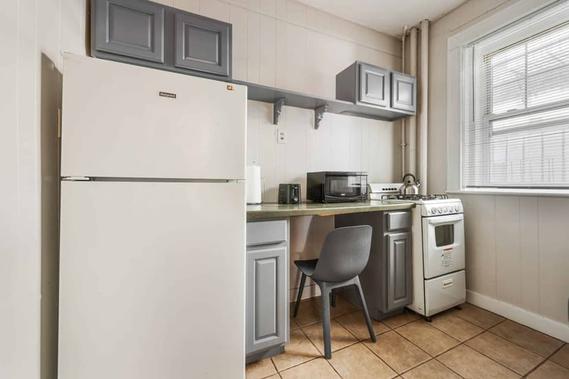 June Homes 02134, Boston image 323