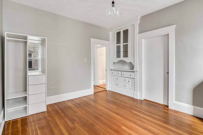 June Homes 02134, Boston image 102