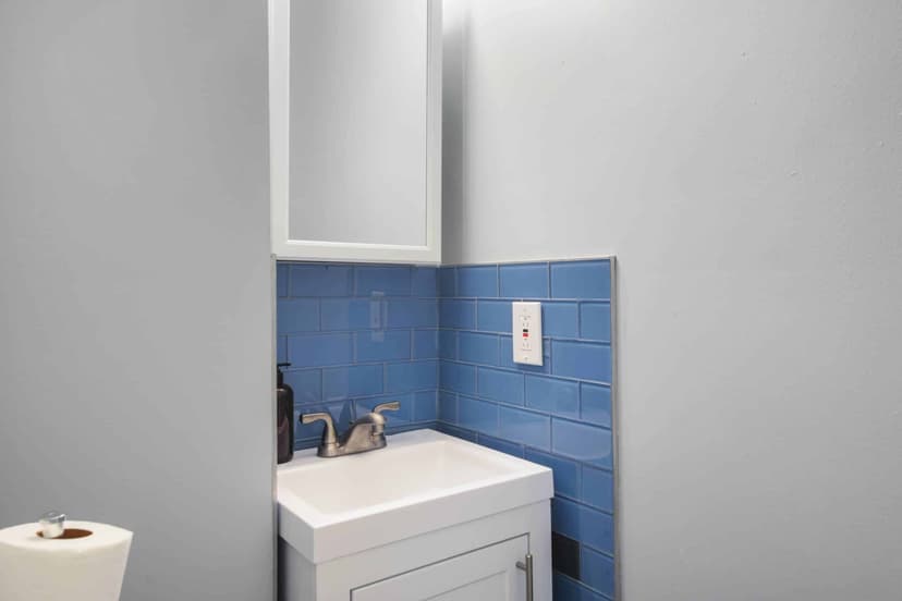 June Homes 02134, Boston image 471